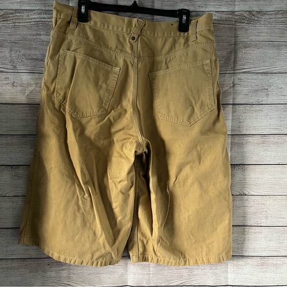 Khaki Foot Action 100% Cotton Shorts, Size 34 - Picture 2 of 6